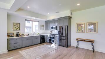 Apartment (5 Bedrooms) | Bahagian dalam