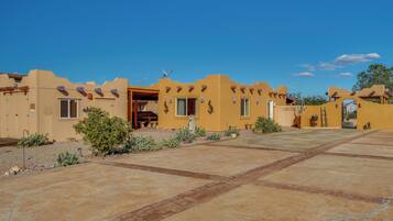 Cottage (1 Bedroom) | Interior