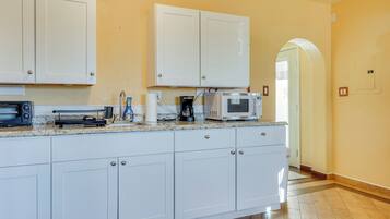 Cottage (1 Bedroom) | Interior