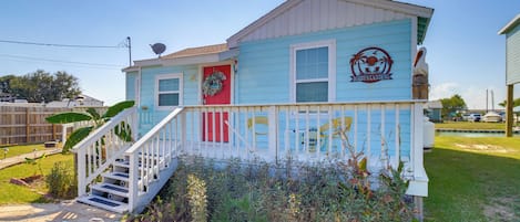 House (2 Bedrooms) | Front of property