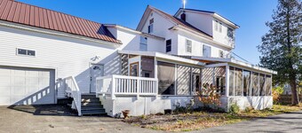 Hike, Ski & Explore: Patten Home w/ Pool Table!