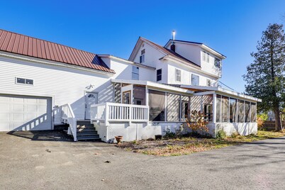 Hike, Ski & Explore: Patten Home w/ Pool Table!