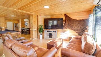 House (1 Bedroom) | Front of property