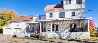 Hike, Ski & Explore: Patten Home w/ Pool Table!