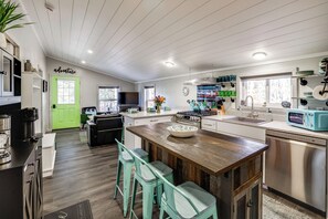 Nhà (2 Bedrooms) | Nội thất