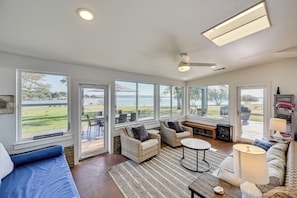 House (3 Bedrooms) | Interior - Modern, Spacious! Lake Buchanan Retreat w/ Hot Tub (Tow)