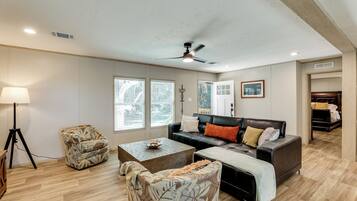 Casa (3 Bedrooms) | Interior