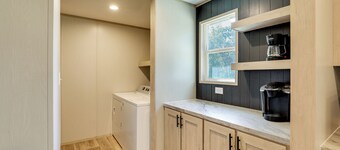 Hunt, Fish & Relax: Rural Retreat in Green Pond