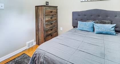 3 Mi to South Park: Quiet Pittsburgh Area Getaway