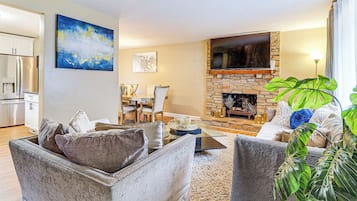 Casa (3 Bedrooms) | Vista frontal de la propiedad