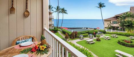 Lägenhet - 1 kingsize-säng - lanai - havsutsikt (Sea Village 3204) | Restaurang utomhus