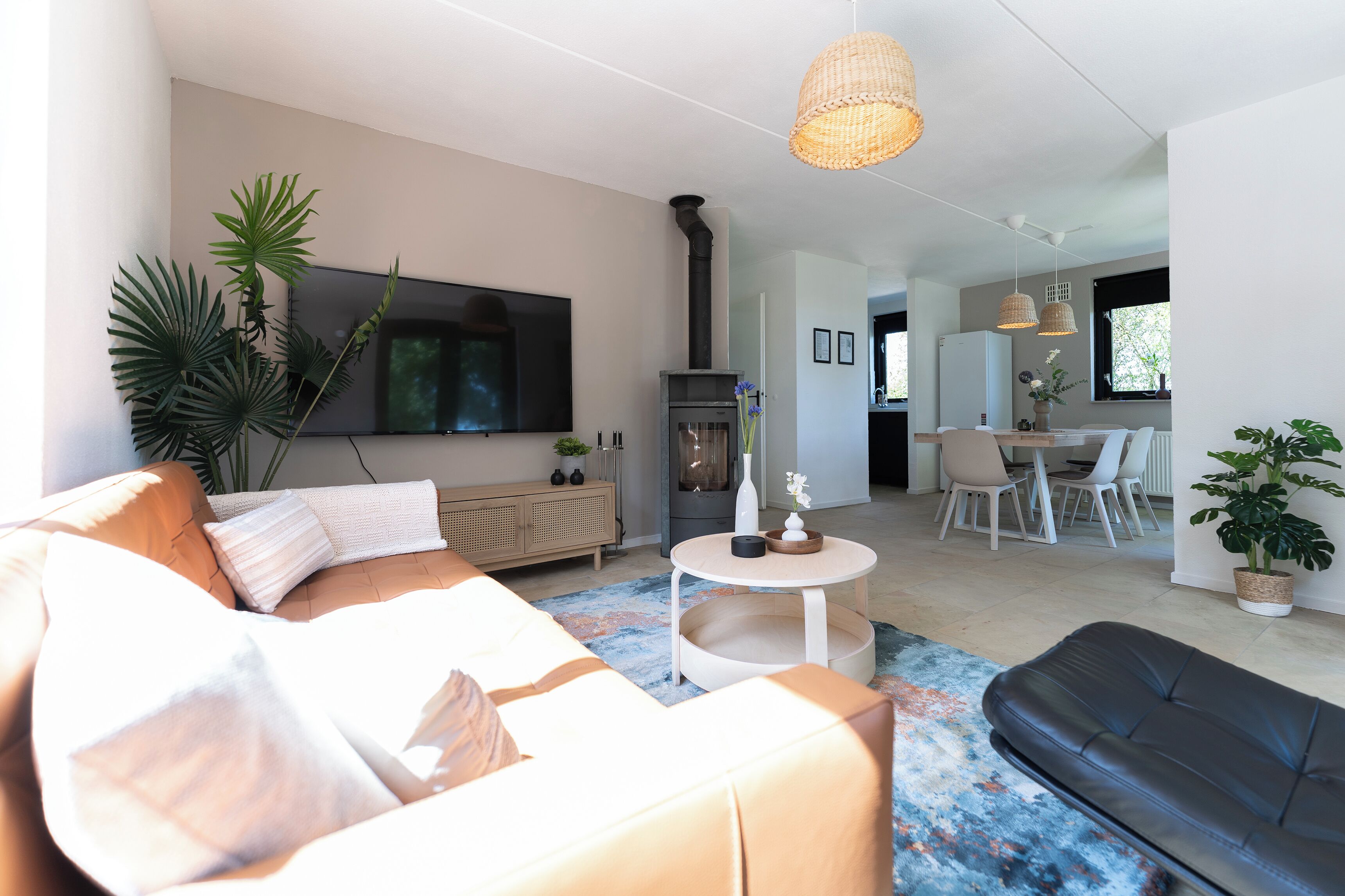 Televisie en een kantoor