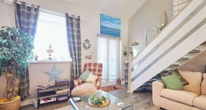 Host & Stay | The Cheeky Squirrel