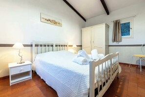 1 bedroom - Villa "Pinarello" 35m²-2/4 pers, Rondinara, Bonifacio (Bonifacio,)