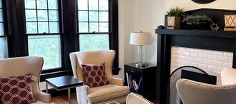 The Stunning 2BR New York Flat