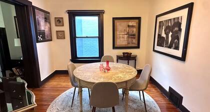 The Stunning 2BR New York Flat