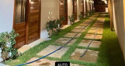 Beautiful Apartment - 2 Blocks from the Beach