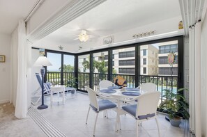 Dining - Kings Crown 109, 2 bedroom, 2 bathroom, Gulf Views (Sanibel)
