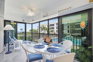Dining - Kings Crown 109, 2 bedroom, 2 bathroom, Gulf Views (Sanibel)