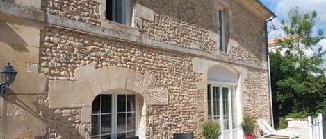 Facciata della struttura