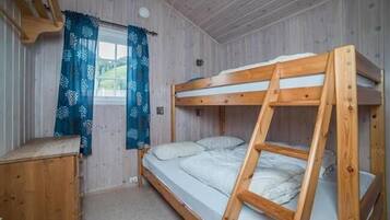 Kabin Keluarga, 2 kamar tidur, Bebas Asap Rokok, pemandangan danau | Wi-Fi gratis