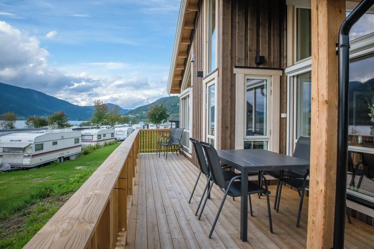 Cabana superluxo, vista para o lago | Terraço/pátio