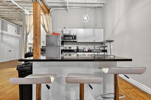 Apartment, 2 Bedrooms | Private kitchen | Fridge, oven, coffee/tea maker