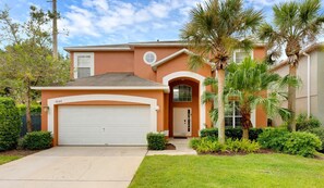 Exterior - Private Pool and Spa Near Disney with Game Room (Kissimmee)