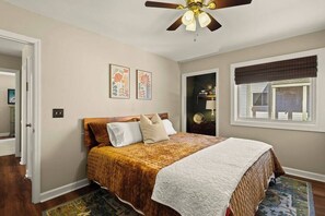 Strykejern/-brett, wi-fi (inkludert) og sengetøy