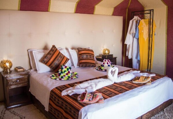 Kamar Double, pemandangan gurun