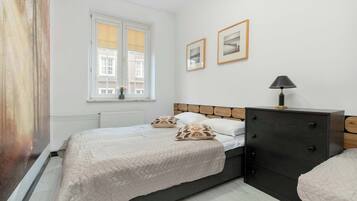 2 bedrooms, iron/ironing board, travel crib, WiFi