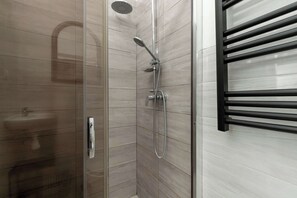 Shower, hair dryer, towels, shampoo - Spacious Apartment for 8 Persons | Heart of the Old Town (Gdańsk)