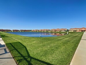 Property grounds - Paradise Palms Townhome Minutes to Disney. 8845 (Kissimmee)