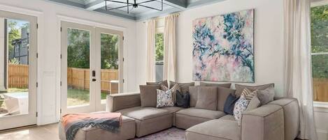 TV connectée, espaces bureaux