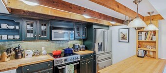 Ottaquechee River, Woodstock | Riverside Vista