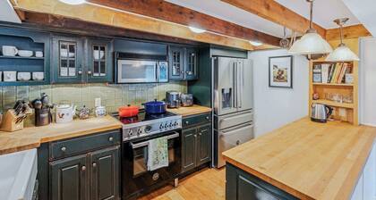 Ottaquechee River, Woodstock | Riverside Vista