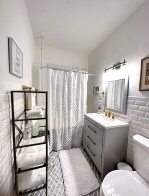 Towels, soap, toilet paper