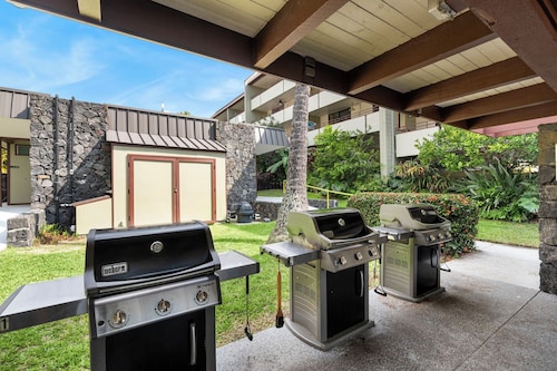 2br, 2BA Condo Across From Magic Sands Pool, AC, Tennis & Bbqs - Vrkcv