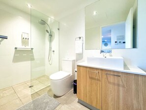 Douche, séchoir à cheveux