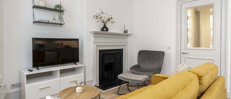 Televisión, oficina