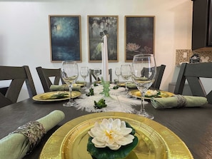 Dining - Themed 3BR Pool Retreat Near Disney Magic (Davenport)