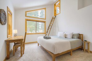 3 室のベッドルーム、アイロン / アイロン台、旅行用ベビーベッド、WiFi