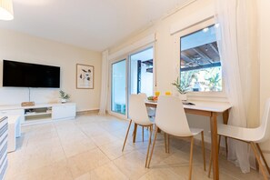 Interior - Villa in Granada with private terrace (Granada)