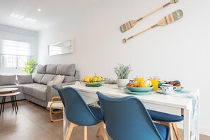 Dining - Apartment in Malaga with terrace (Malaga)
