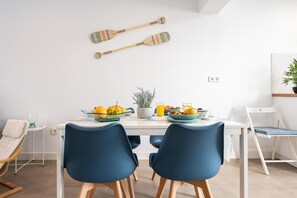 Dining - Apartment in Malaga with terrace (Malaga)