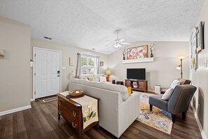 Smart-TV, Bücher, Drucker