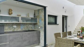 Restauration extérieure