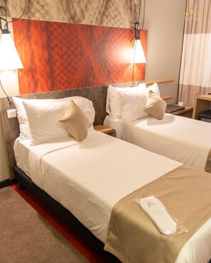 Classic Twin Room | Laptop workspace, free WiFi - Atlantis Alger Aéroport ex Ibis (Algiers)