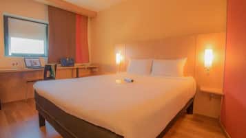 Laptopgeeigneter Arbeitsplatz, kostenloses WLAN