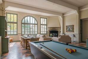 Games room - Domaine Du Minervois (Azille)